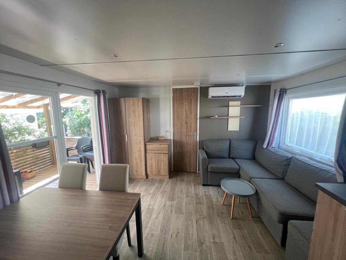 Mobilhome Camping 4 Etoiles Narbonne-Plage Exterior photo